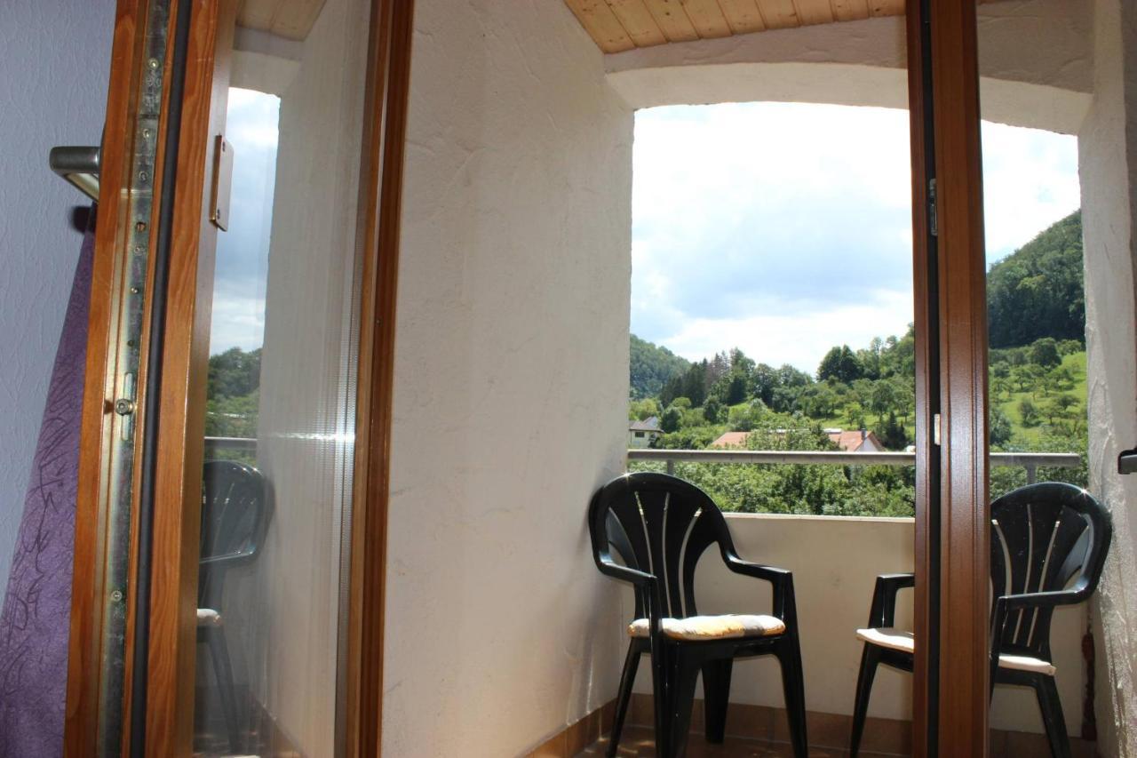 Hotel Garni Silberdistel Lauterstein Экстерьер фото