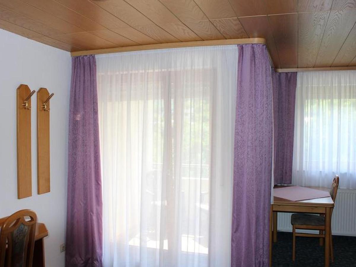 Hotel Garni Silberdistel Lauterstein Экстерьер фото